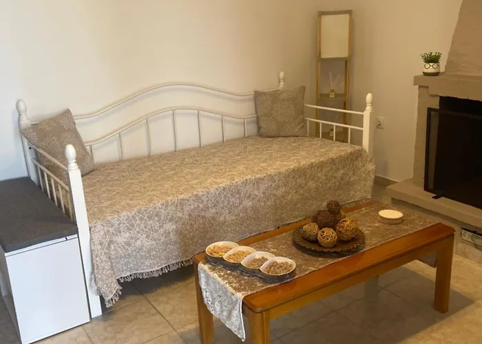 Madou House Apartamento Leonídion